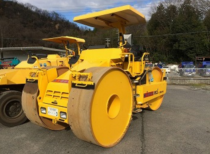 マカダムローラ